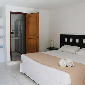 ** Hotel Tropical Casablanca Party México